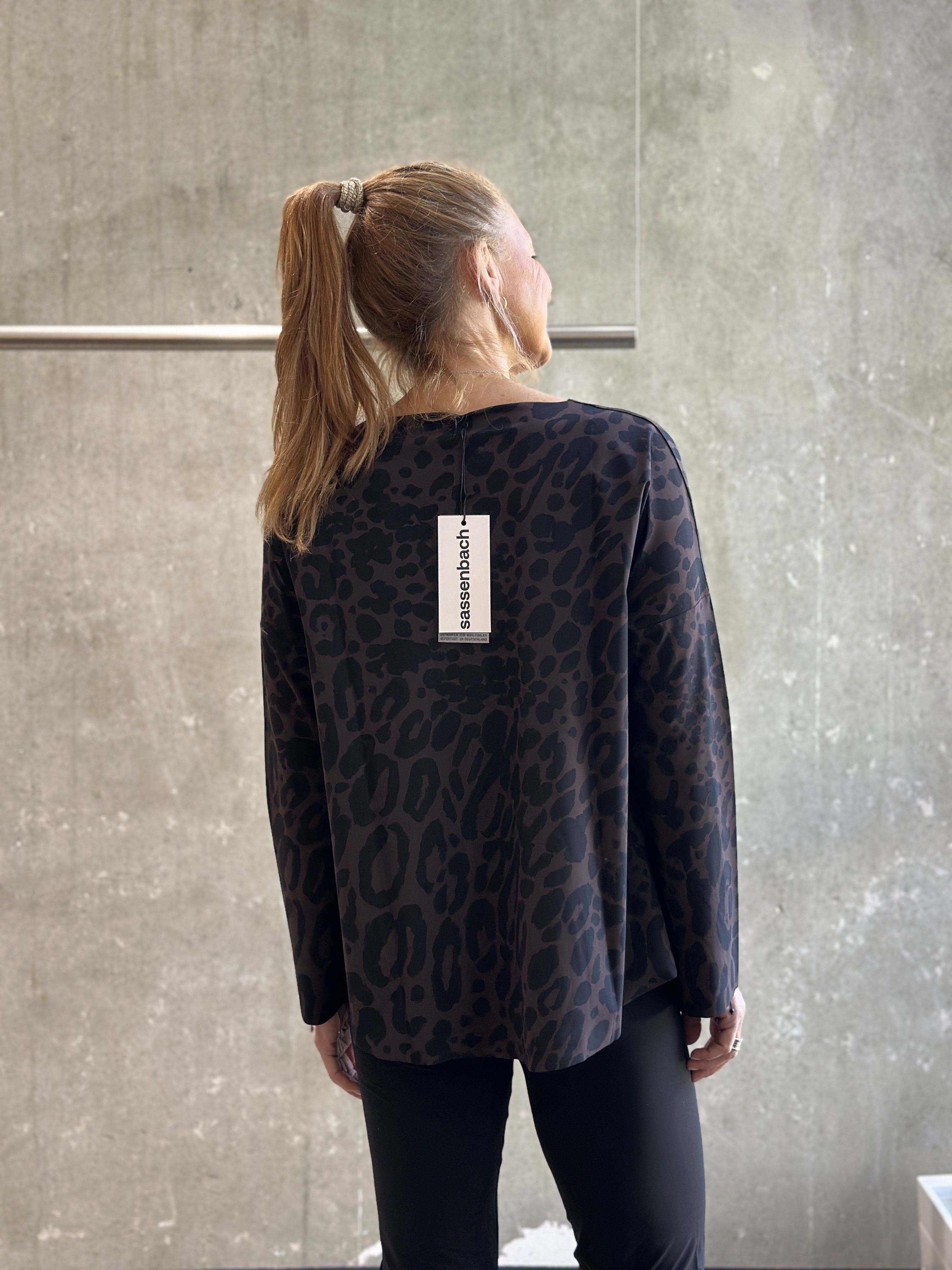 SASSENBACH_Style Shirt LUNATE  leo braun