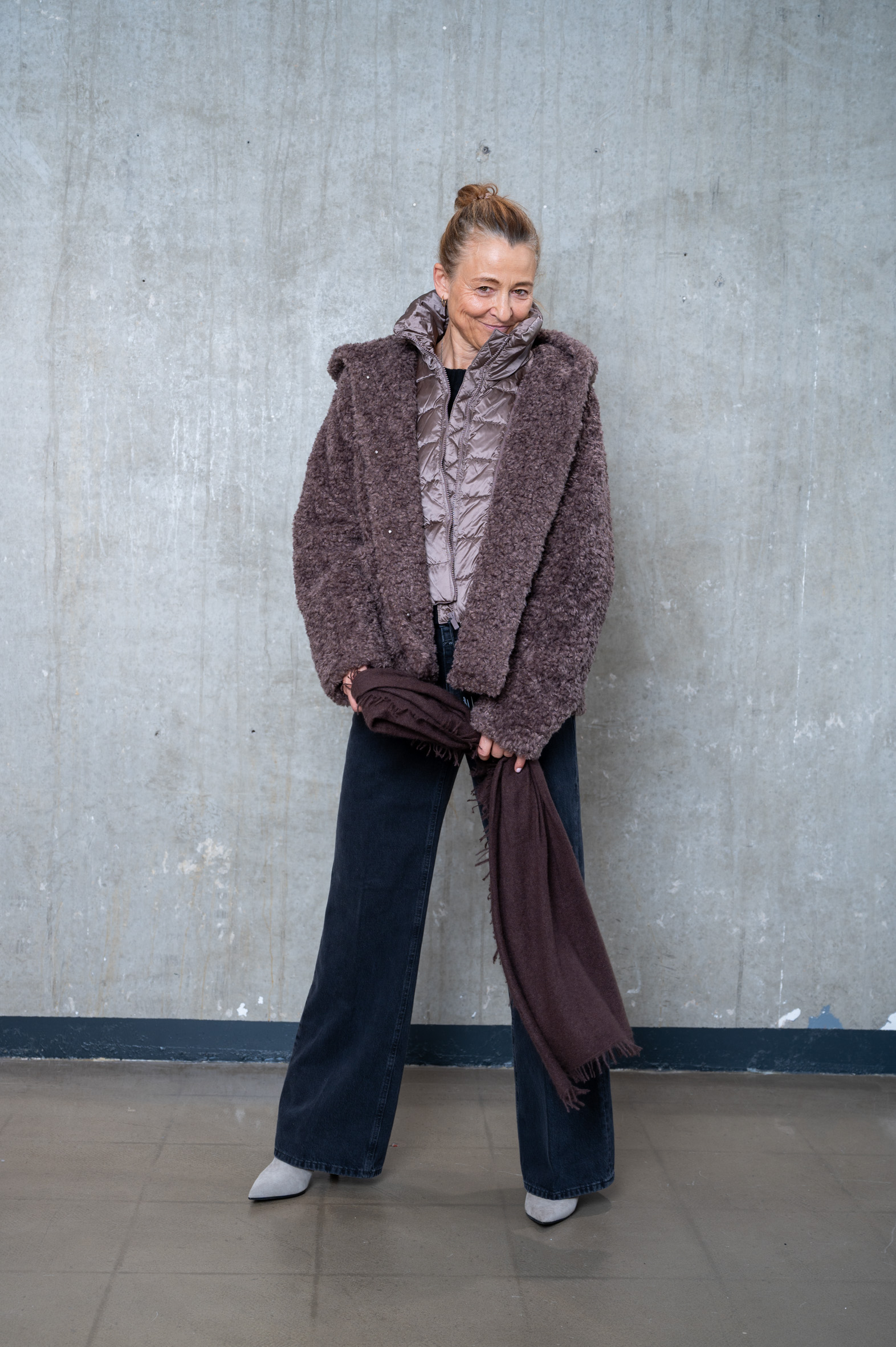 BOMBOOGIE Overcoat urban bronze & schwarz