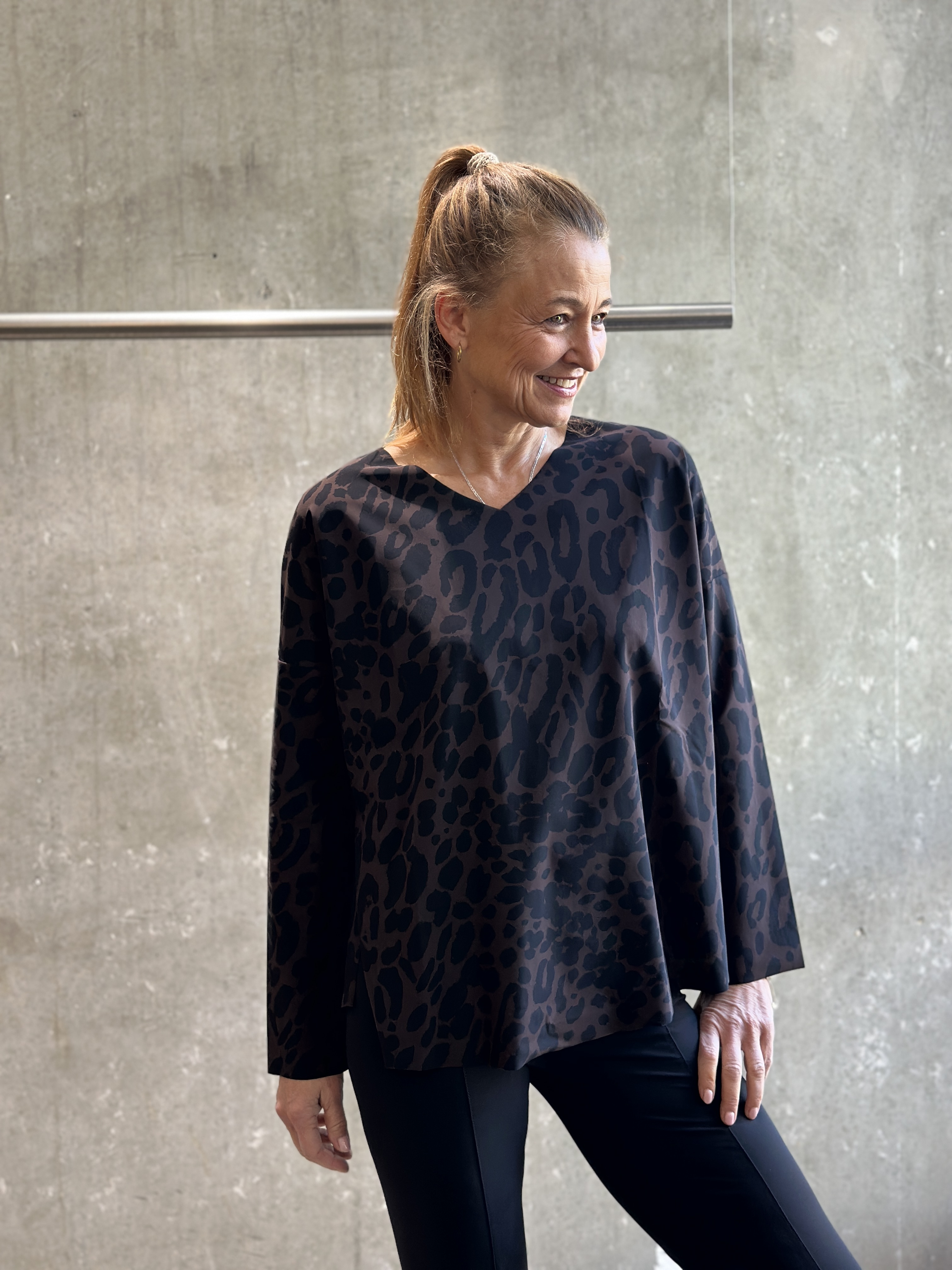 SASSENBACH_Style Shirt LUNATE  leo braun