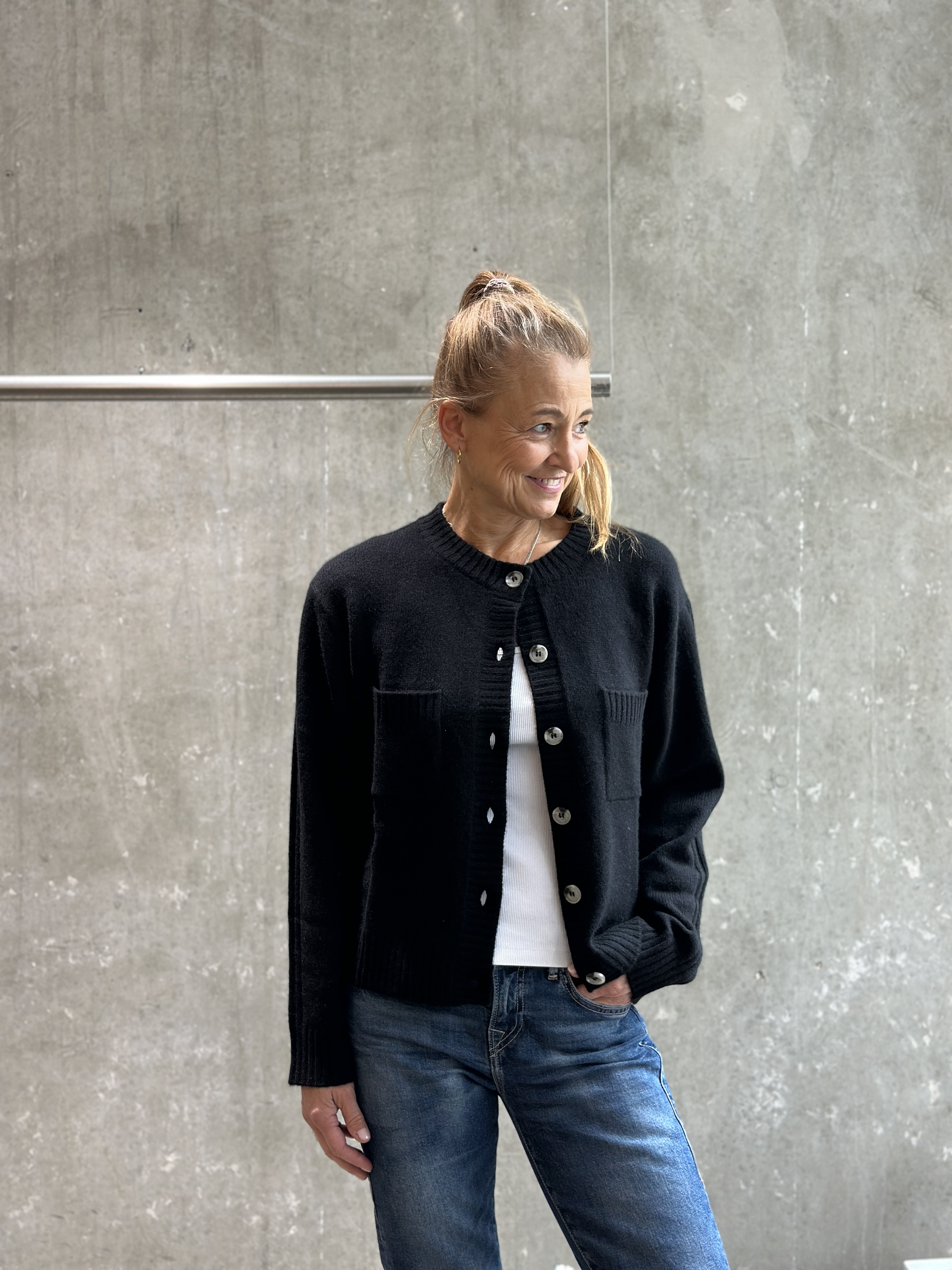 ABSOLUT CASHMERE