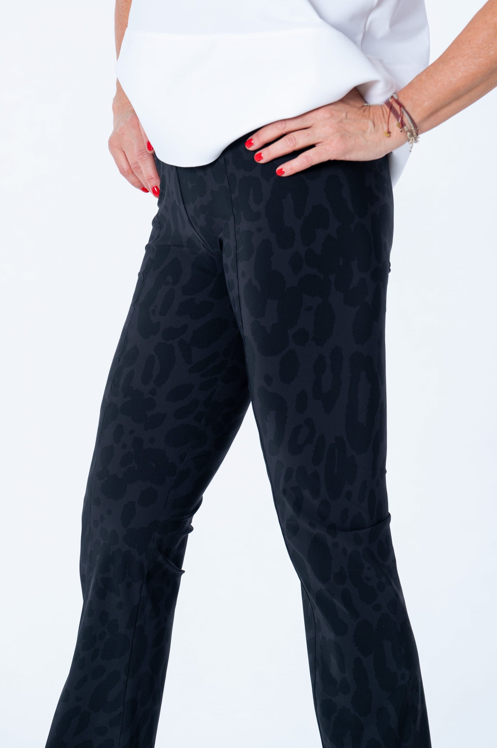 SASSENBACH_STYLE Hose ELA leo black