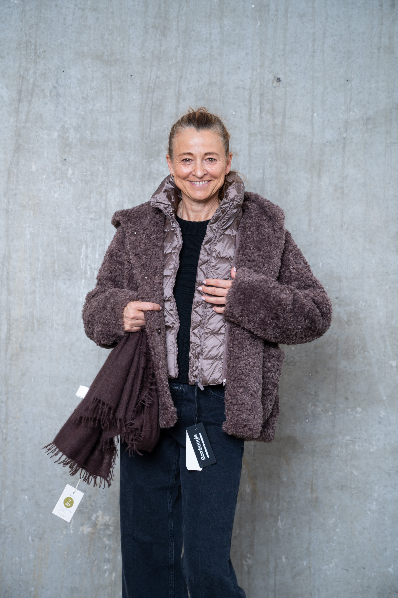 BOMBOOGIE Overcoat urban bronze & schwarz