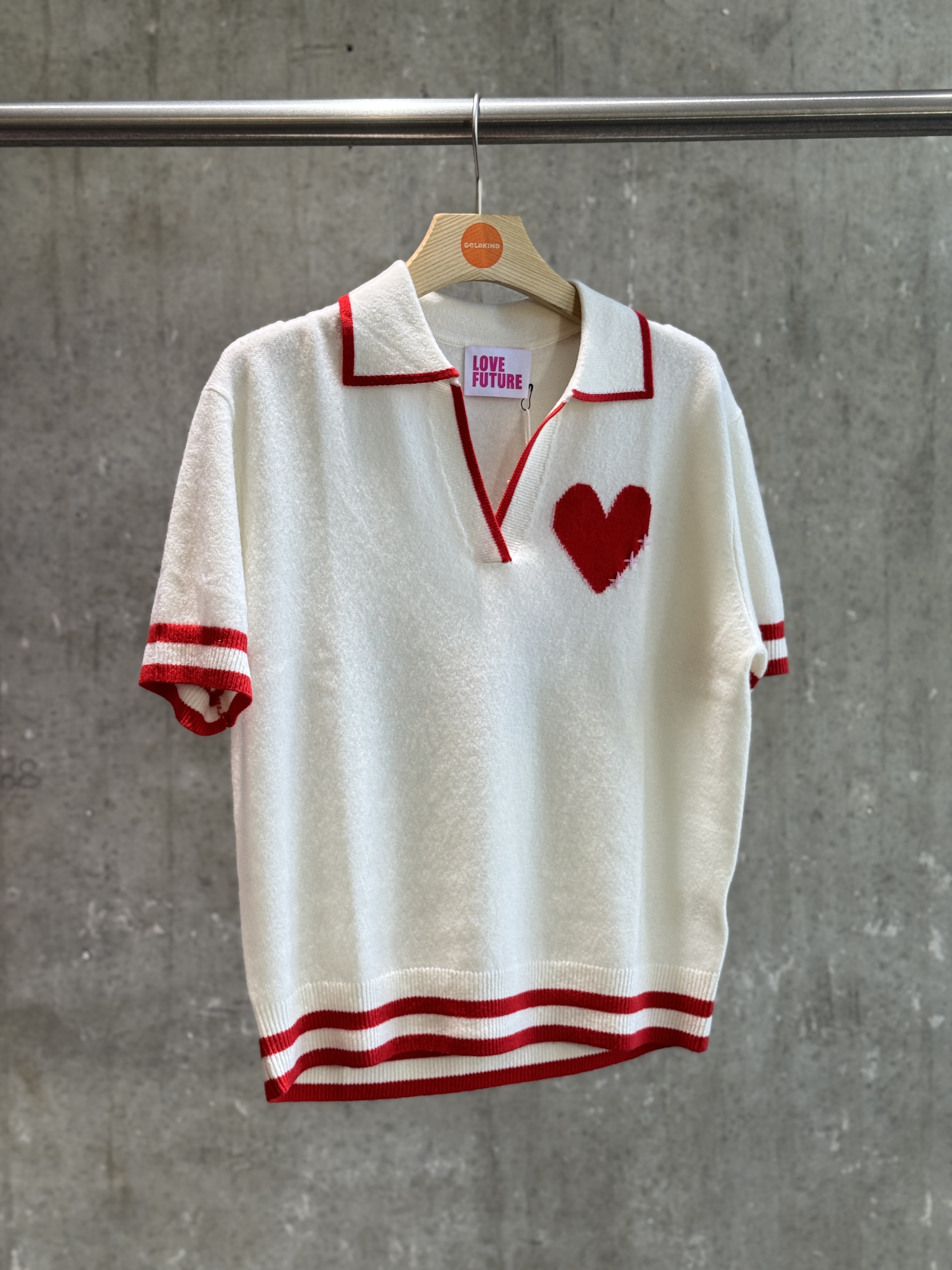 LOVE FUTURE Pullover in 4 Farben