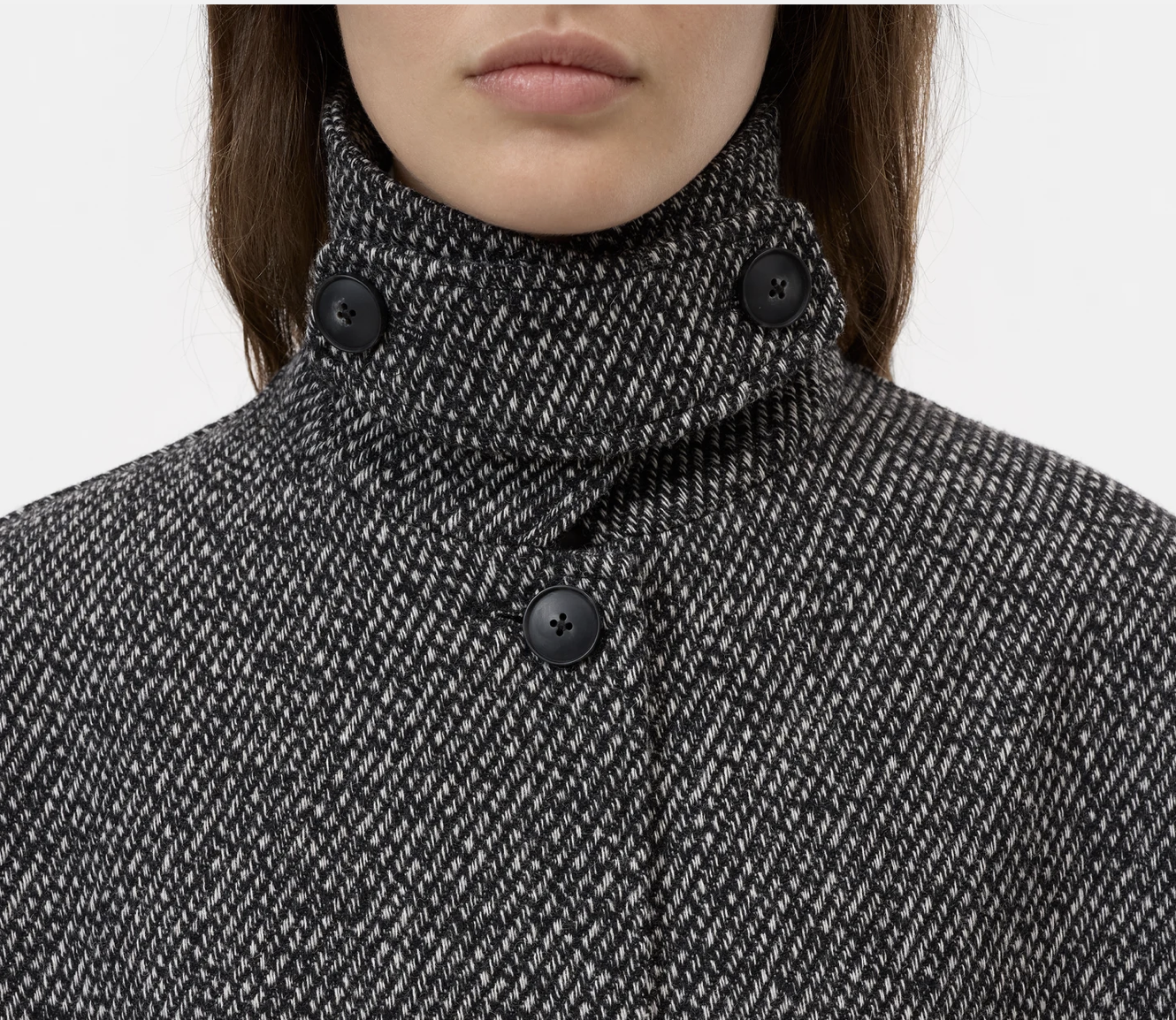 CLOSED Mouliné Mantel CLOSED Mouliné Mantel