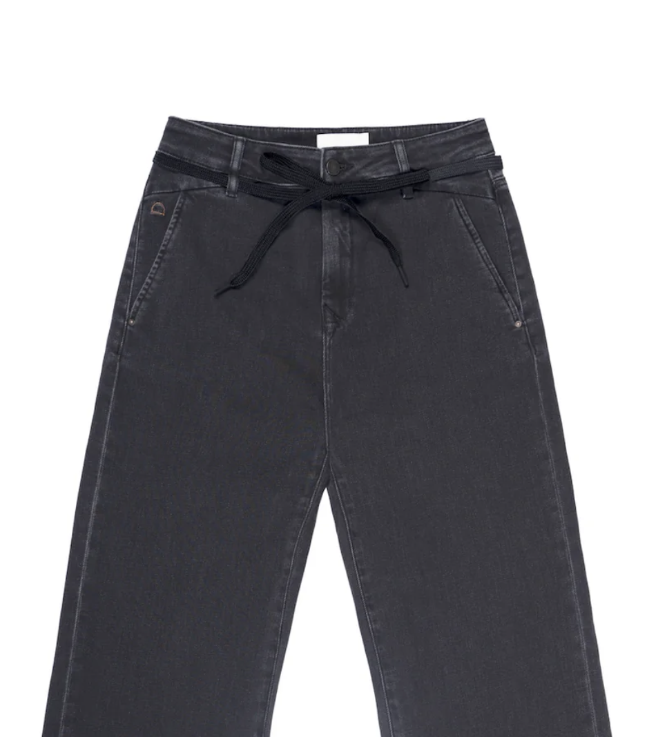 DAWN DEW FLARED Soft Denim French Pocket