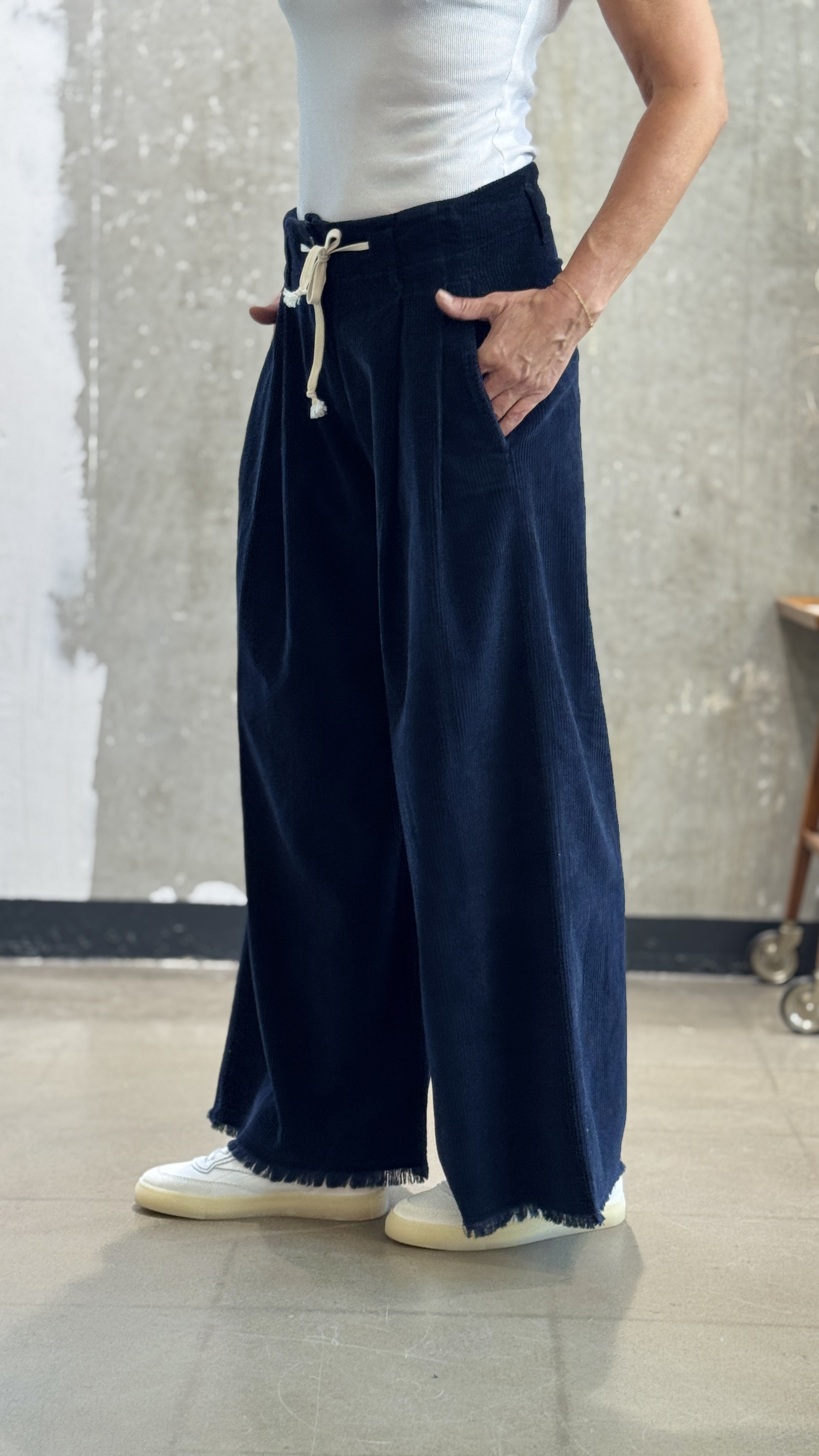 NARLI CORD-Hose night & mocha 36-621 