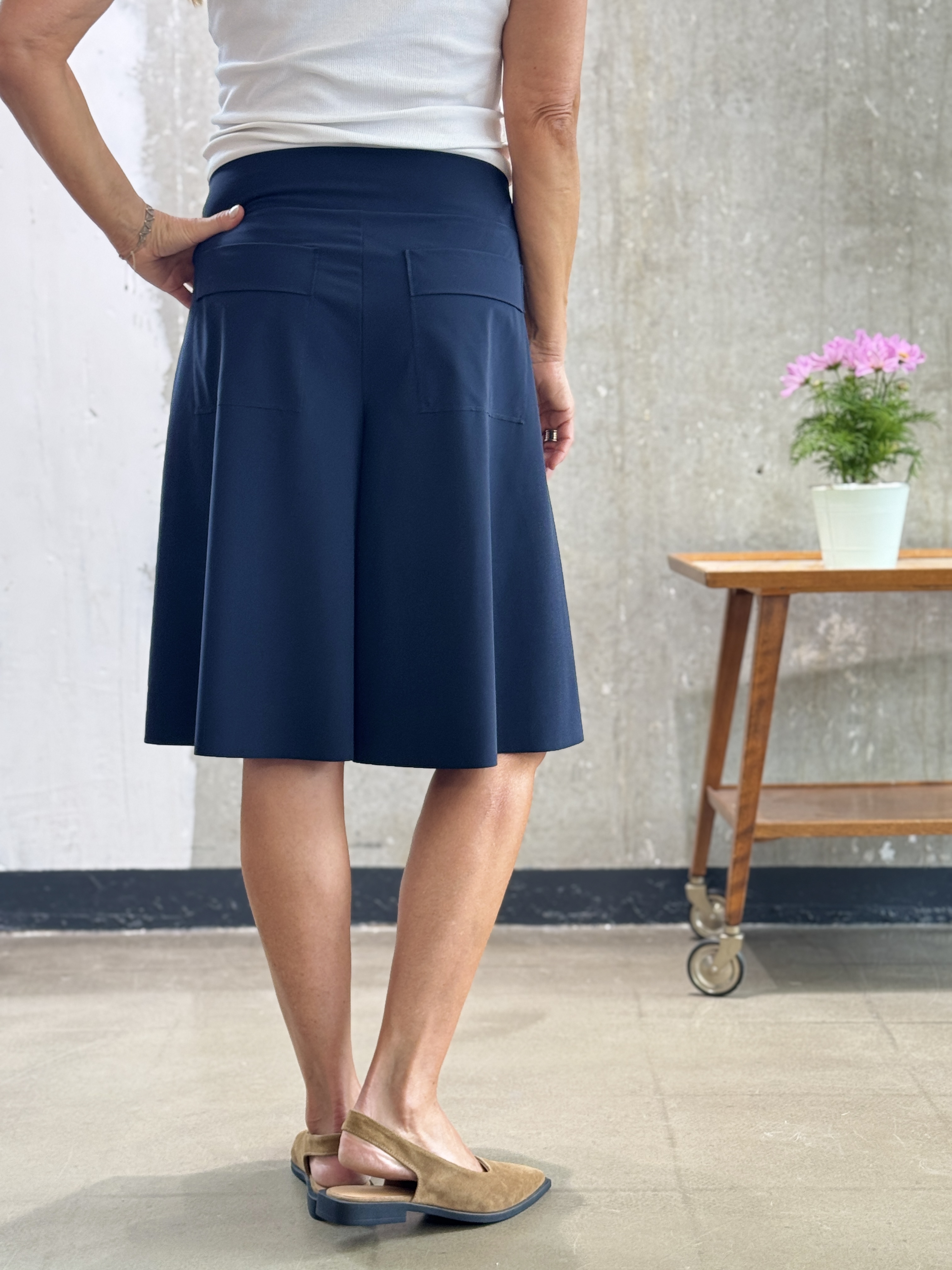 SASSENBACH_Style Short MALORIE 342 night blue