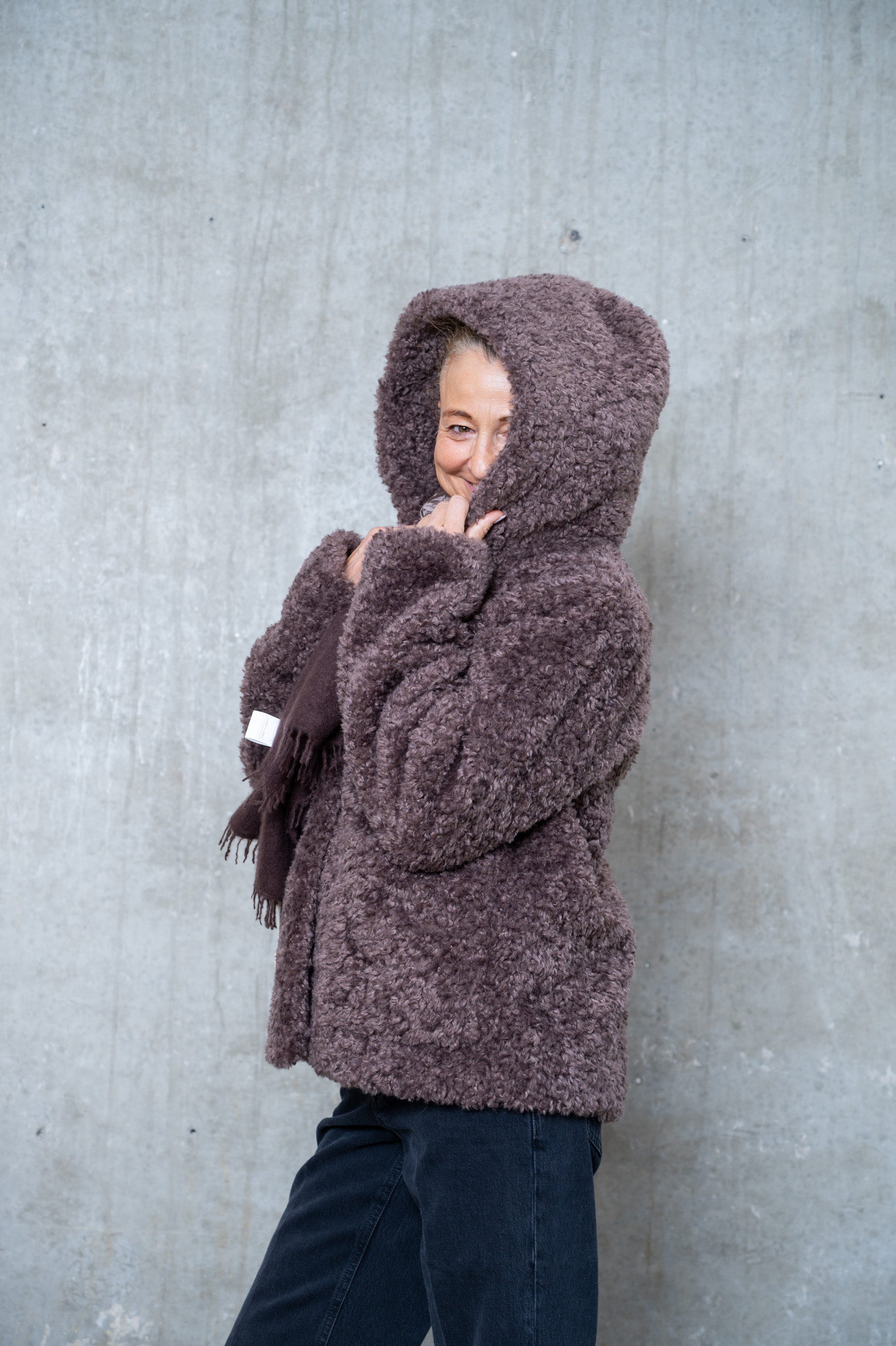 BOMBOOGIE Overcoat urban bronze & schwarz