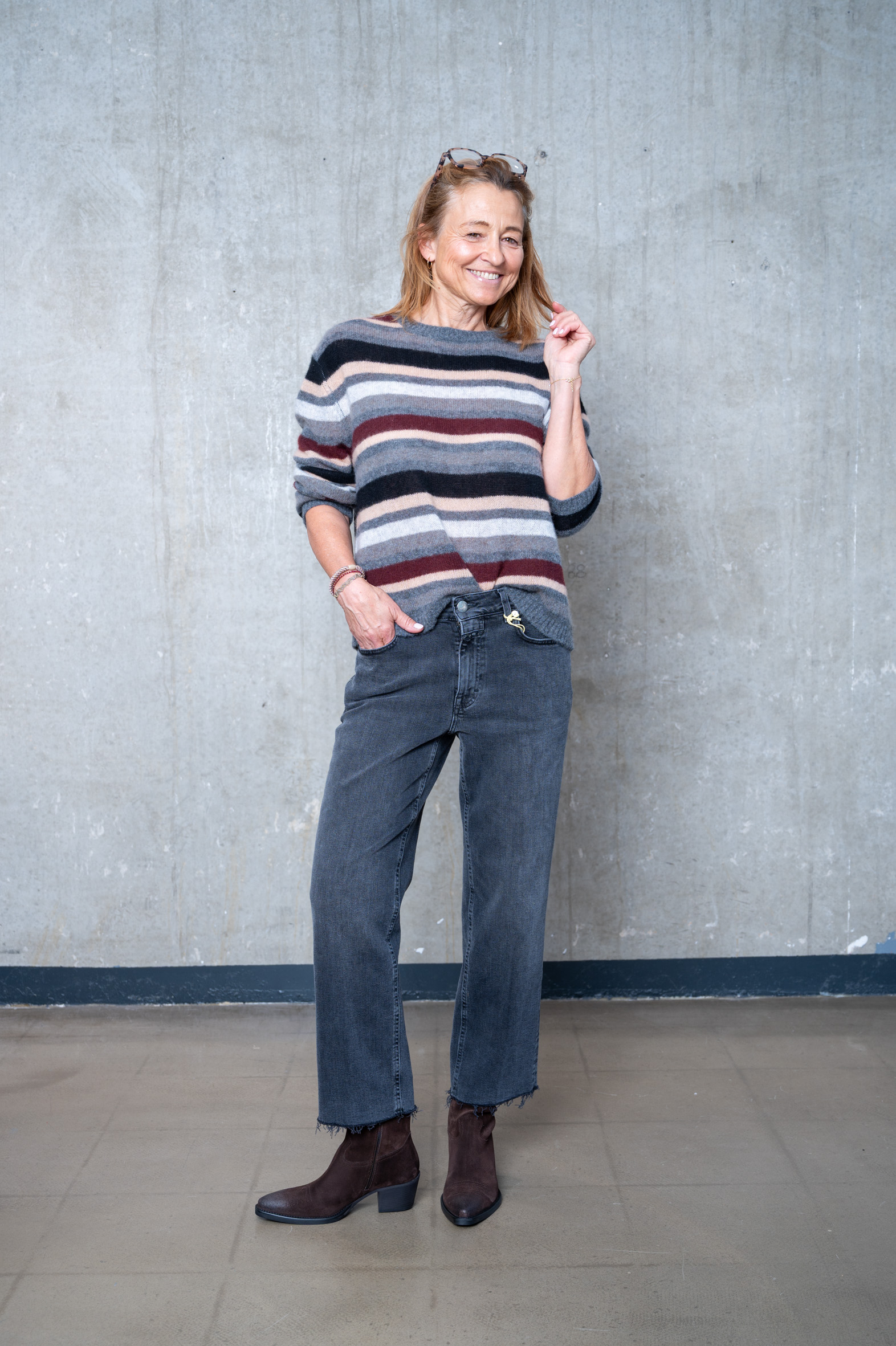 HANDMADE Pullover Streifen