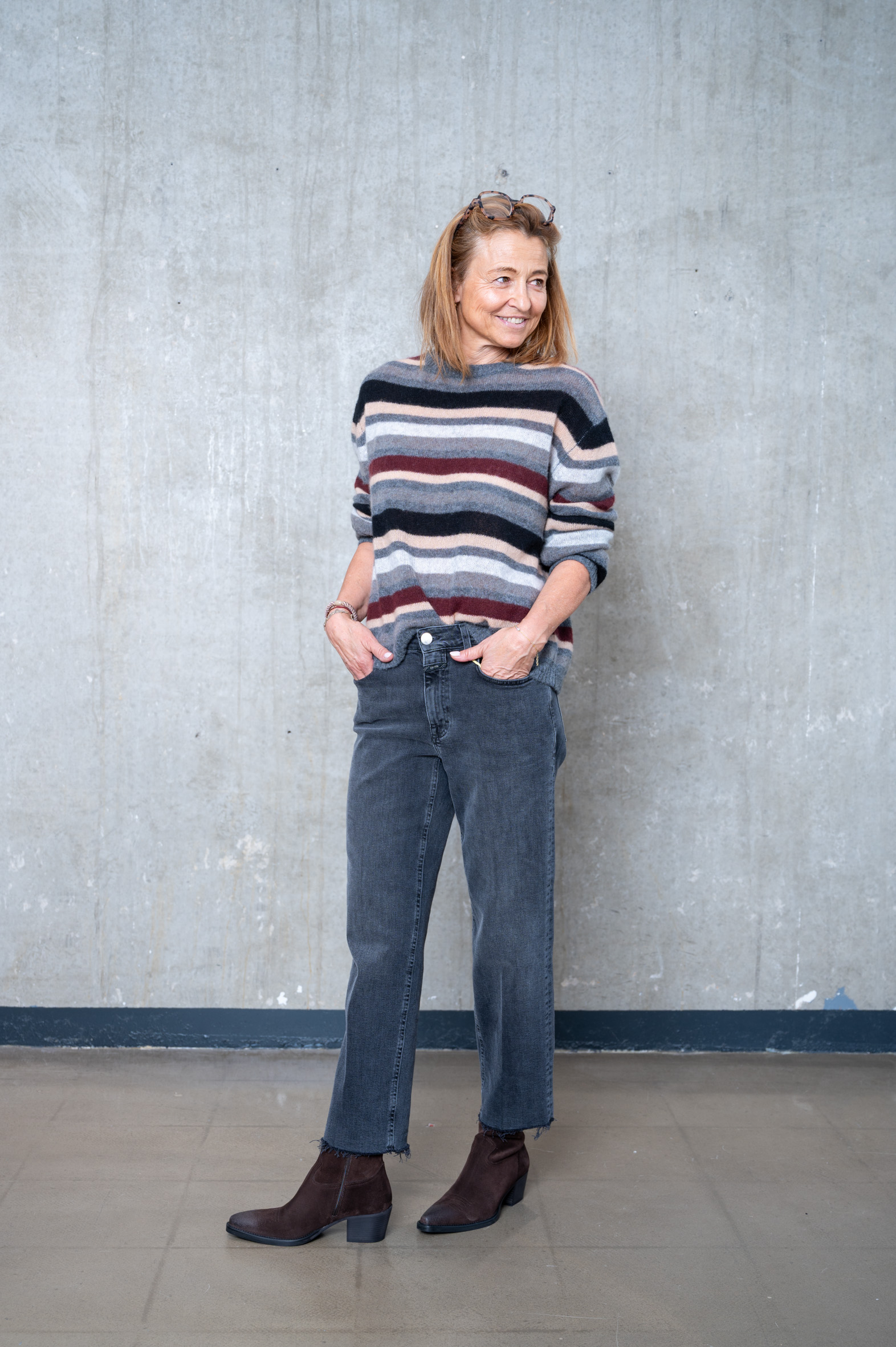 HANDMADE Pullover Streifen