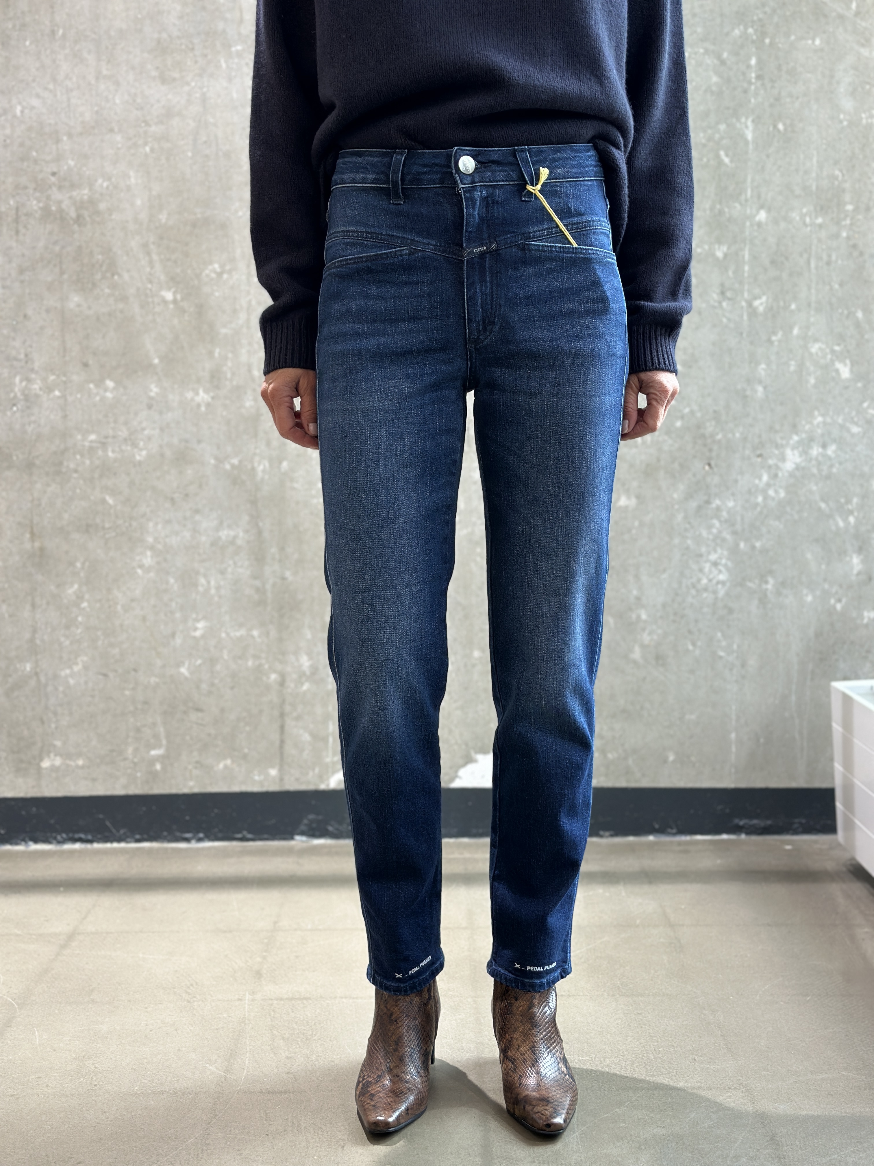 CLOSED Jeans PEDAL FUSHEr CLOSED Jeans PEDAL FUSHEr