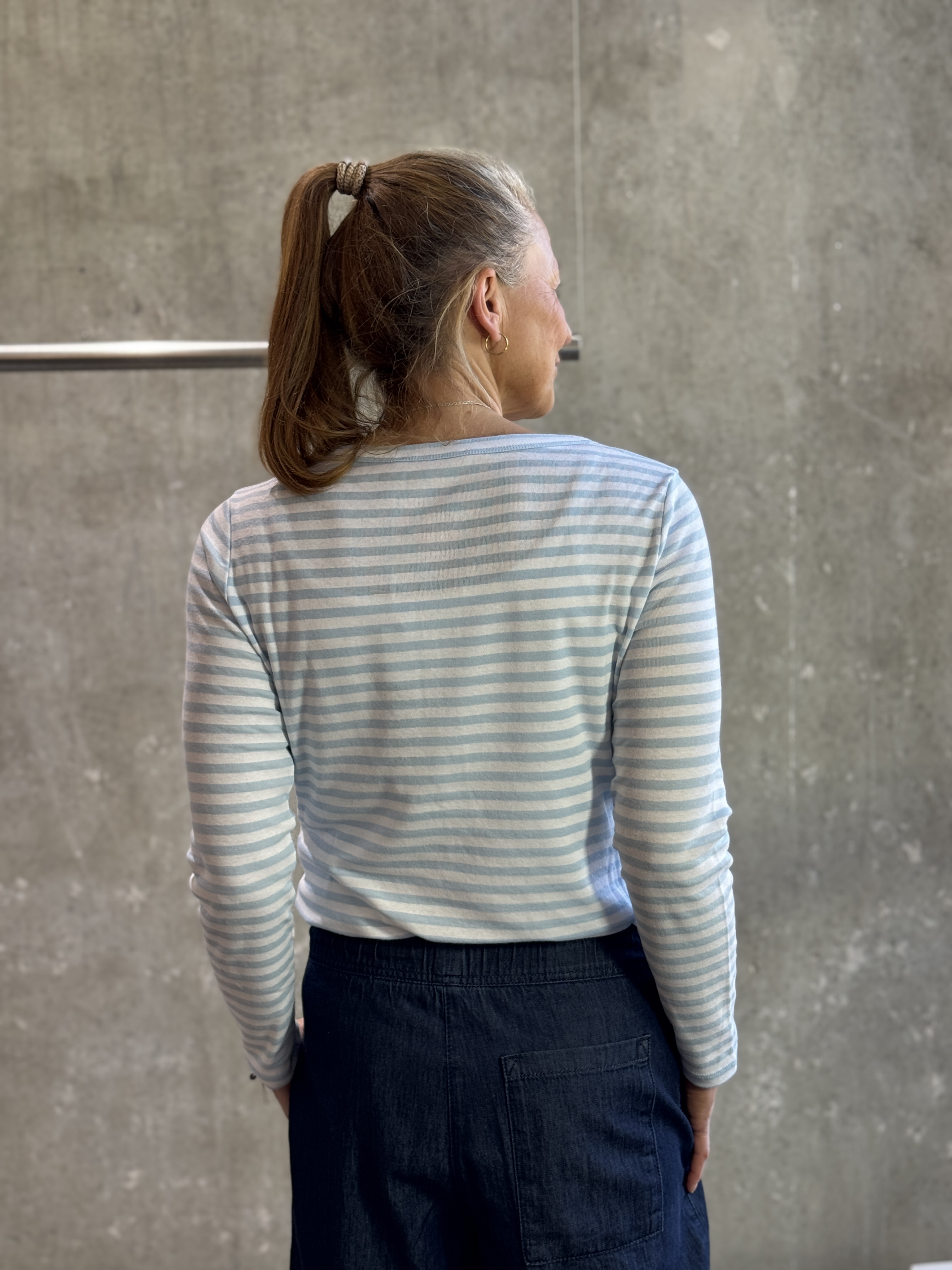 NARLI Longsleeve mit Knopfleiste