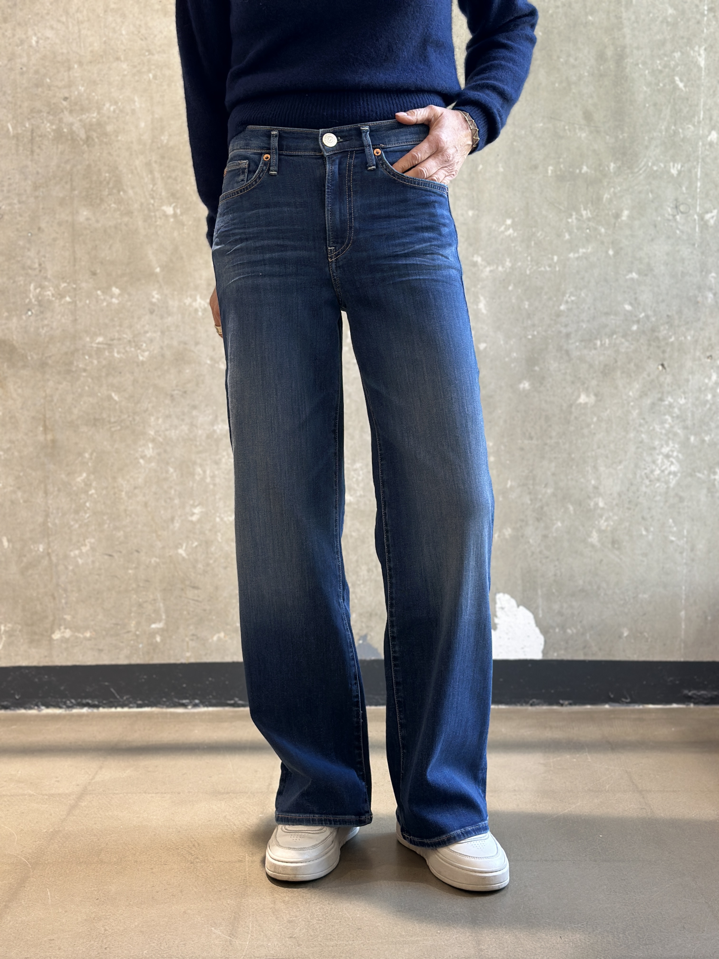 TRUE RELIGION SHIRLEY BAGGY WID (clean)